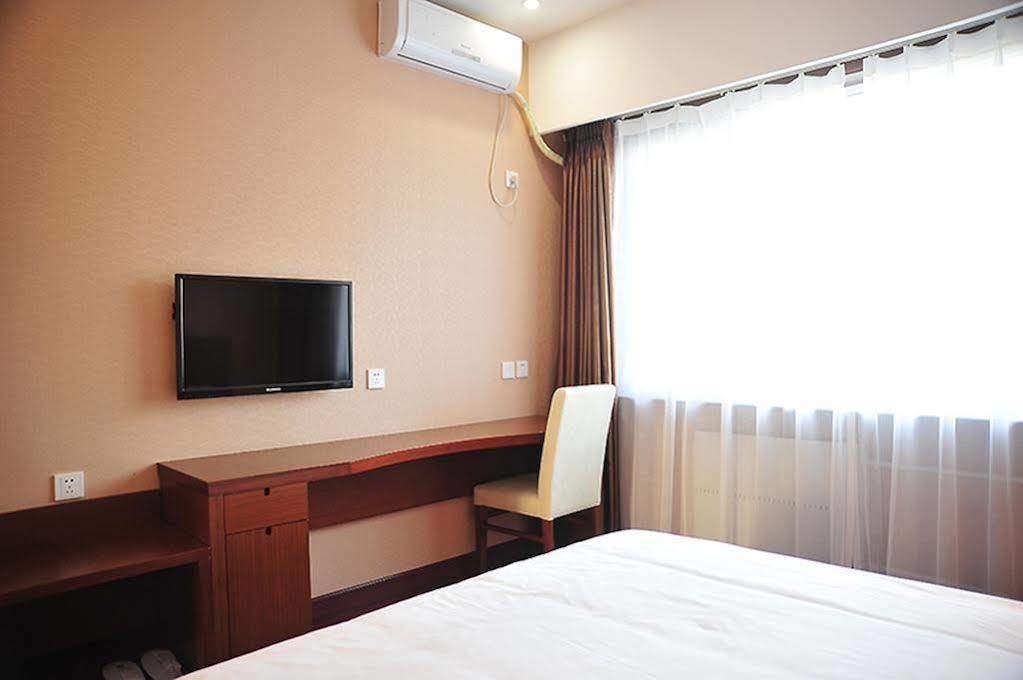 East Sacred Hotel Beijing Bagian luar foto